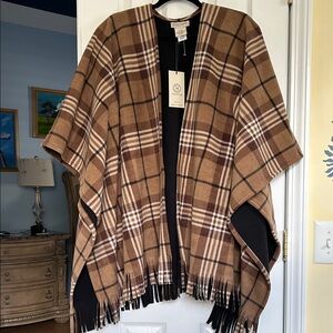 NWT. Martha Stewart Fringe Wrap